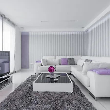 Luxury Violet Old *